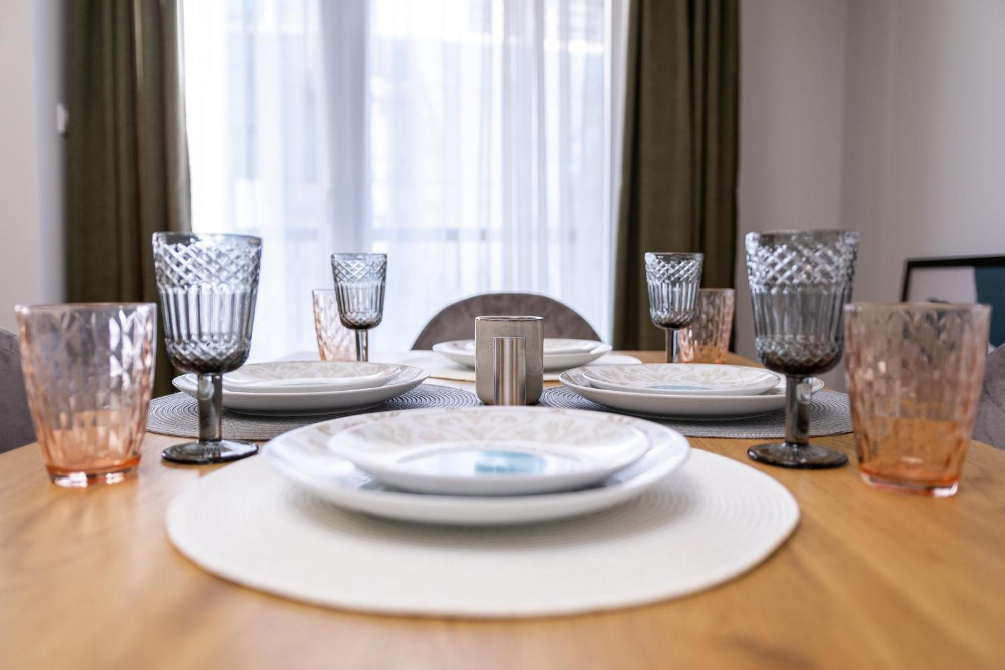 Modern & Elegant City Center Apartments Plovdiv Bagian luar foto
