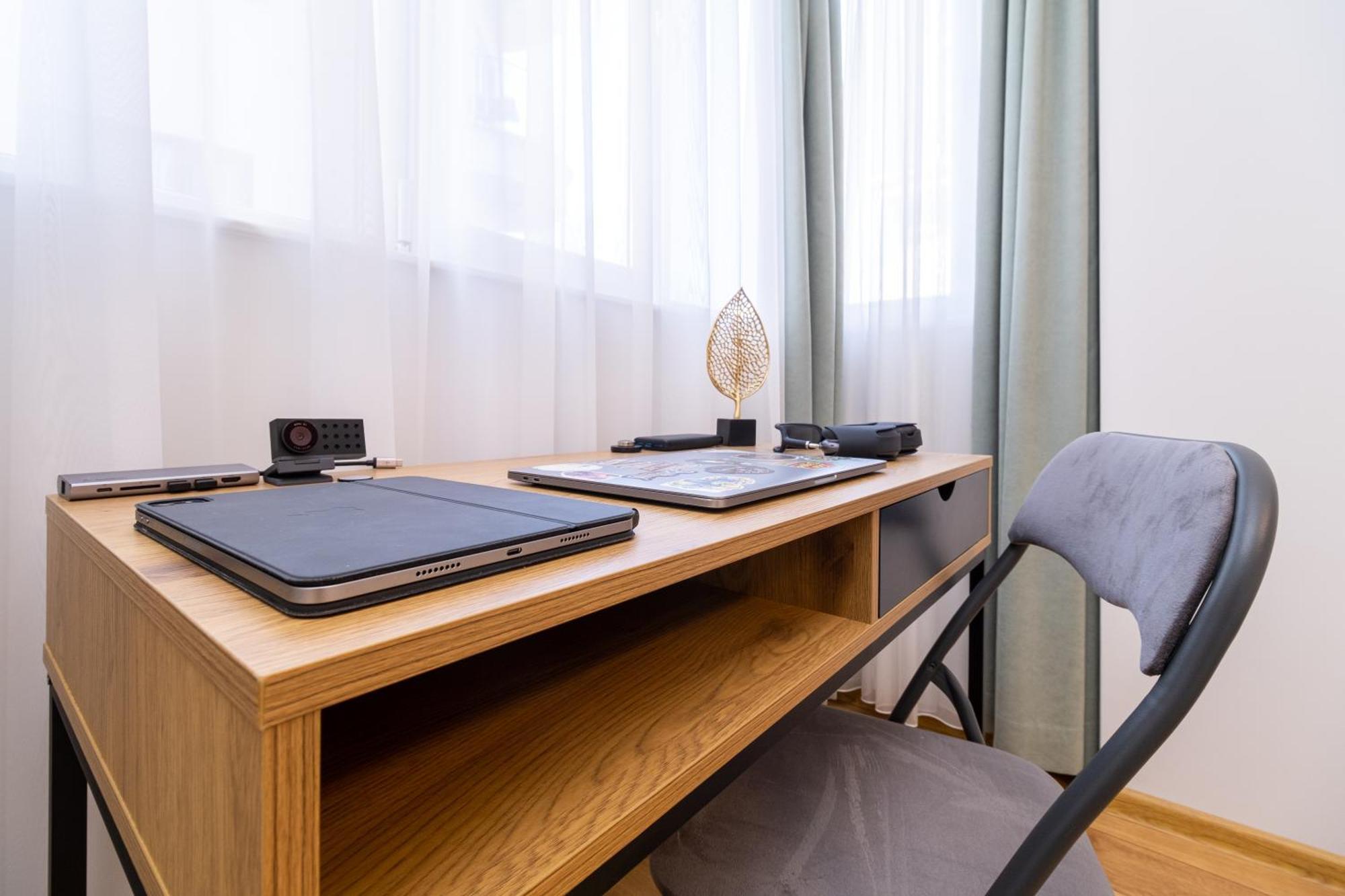 Modern & Elegant City Center Apartments Plovdiv Bagian luar foto